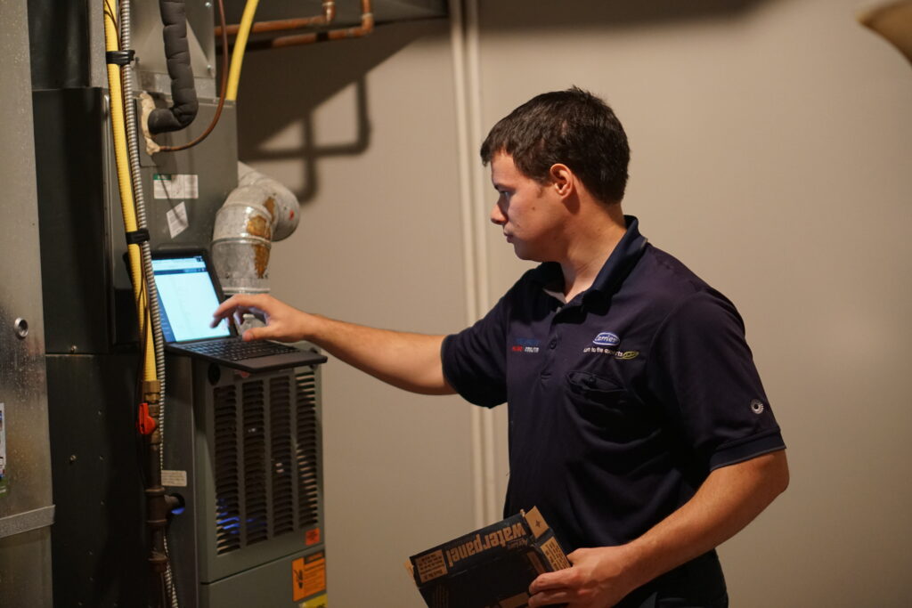 Gahanna, Ohio HVAC technician performing a fall furnace tune-up.